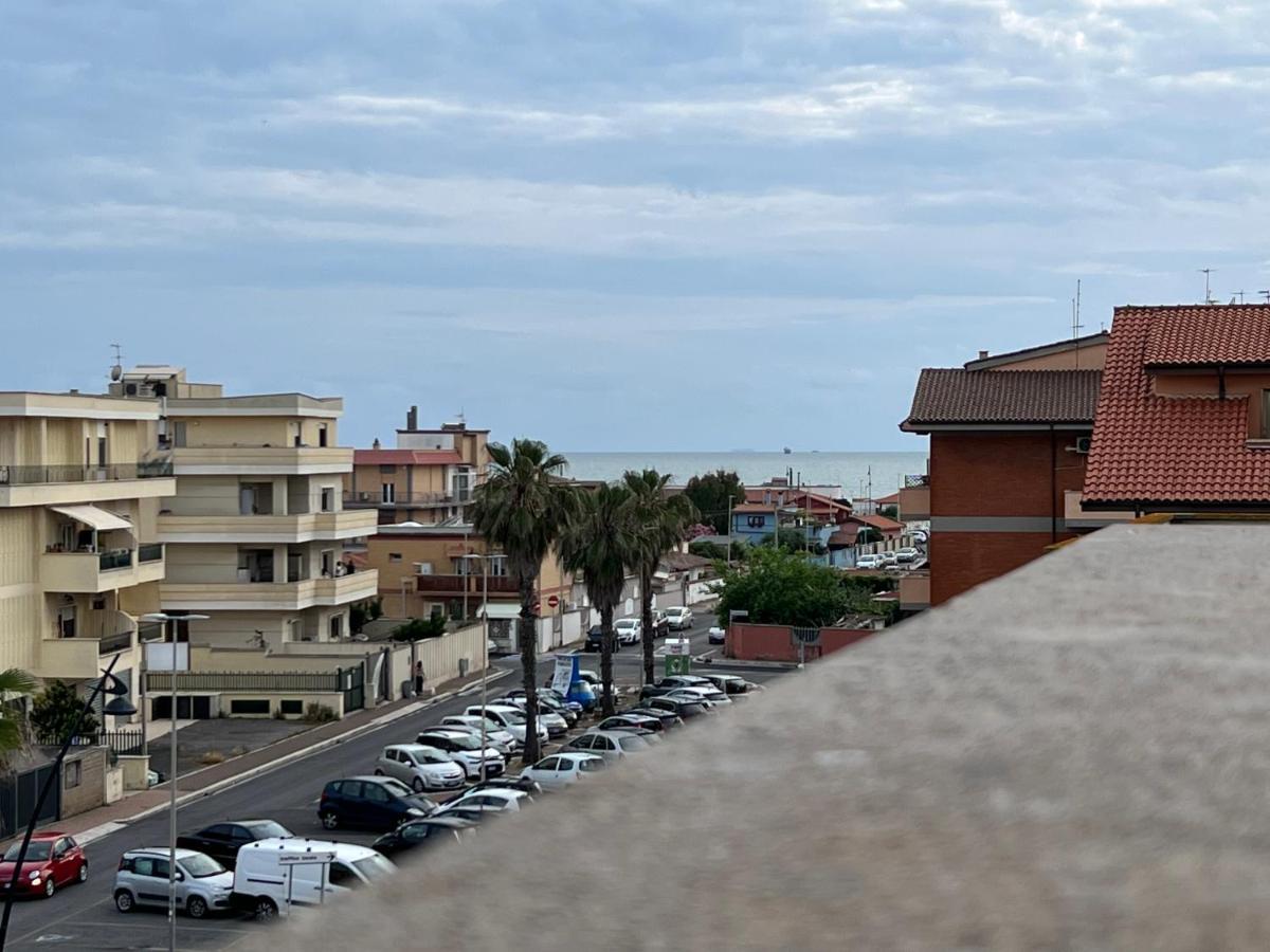Apartamento Coastal Serenity - 300mt From The Sea - Netflix Fiumicino
